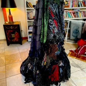 STUNNING interpretation of Wicked’s Elphaba Act 2 Gown